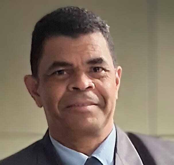 Dr. Luciano M. Abilio