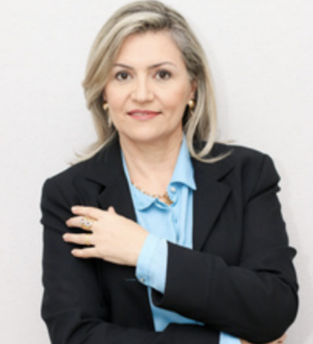 ADRIANY BRAGA DE PAIVA AZEVEDO